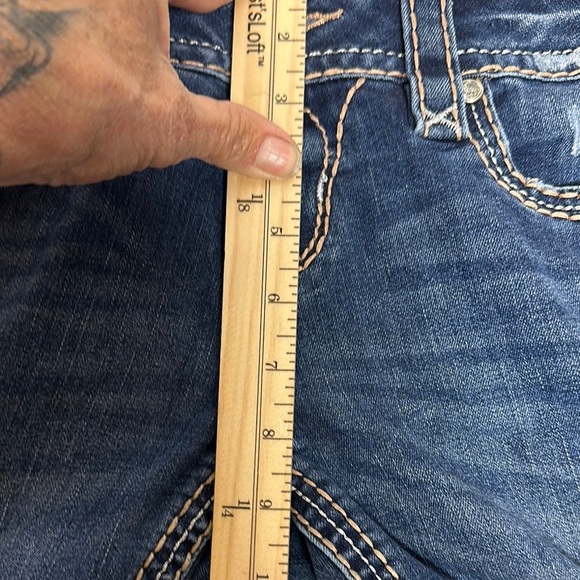 Rock Revival Blue Ankle Cropped Jeans with Intricate Stitching - Picture 8 of 15